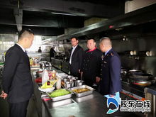 招遠(yuǎn)開(kāi)展旅游景區(qū)餐飲服務(wù)食品安全專項(xiàng)檢查